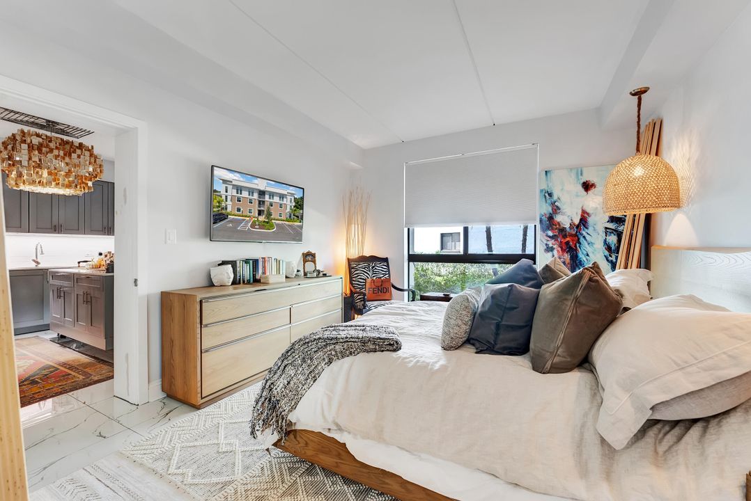 В аренду: $3,800 (3 спален, 2 ванн, 1390 Квадратных фут)