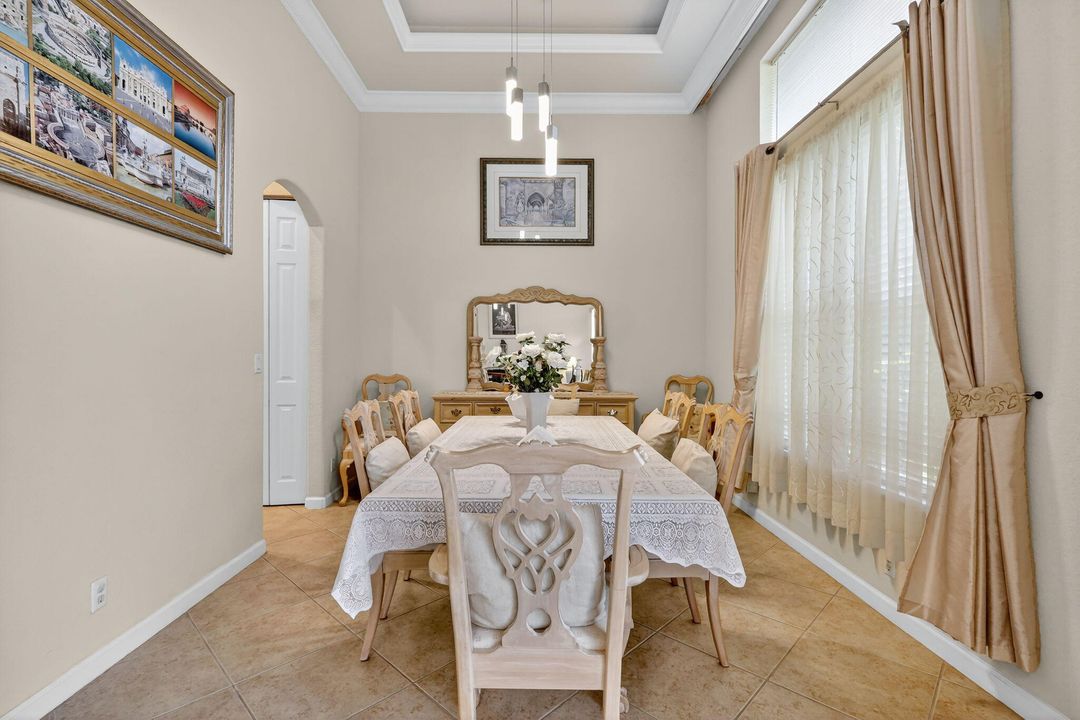 For Sale: $1,049,900 (5 beds, 4 baths, 3709 Square Feet)