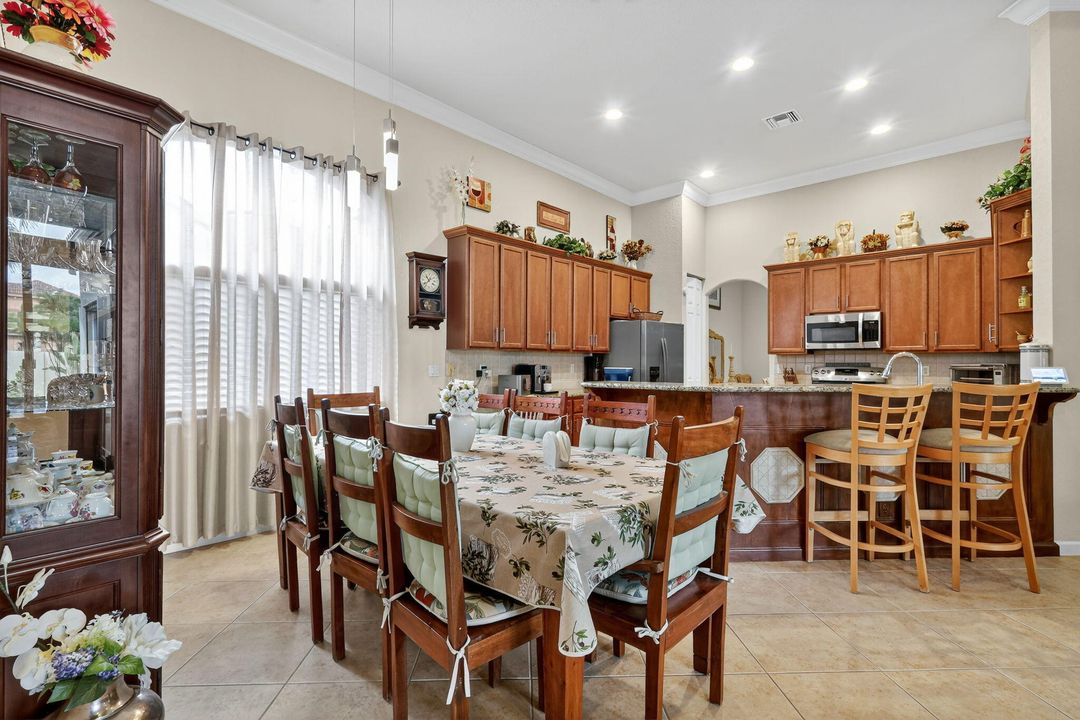 For Sale: $1,049,900 (5 beds, 4 baths, 3709 Square Feet)