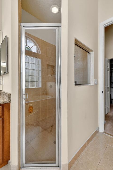 For Sale: $1,049,900 (5 beds, 4 baths, 3709 Square Feet)