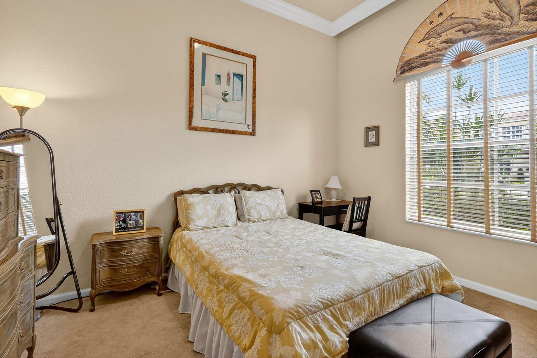 For Sale: $1,049,900 (5 beds, 4 baths, 3709 Square Feet)