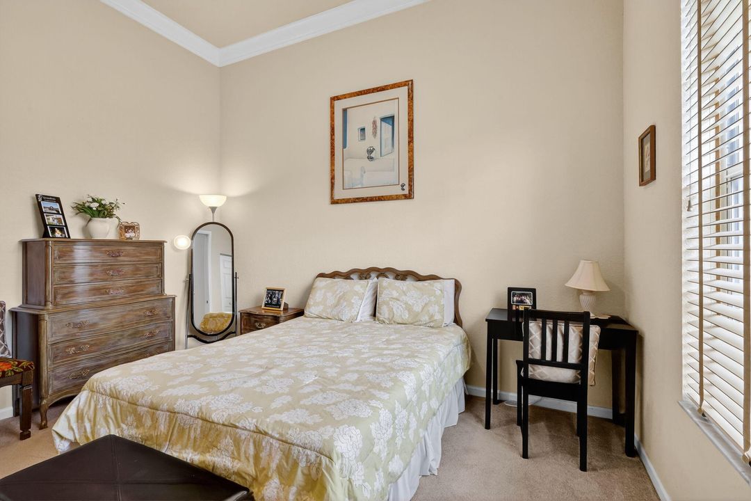 For Sale: $1,049,900 (5 beds, 4 baths, 3709 Square Feet)