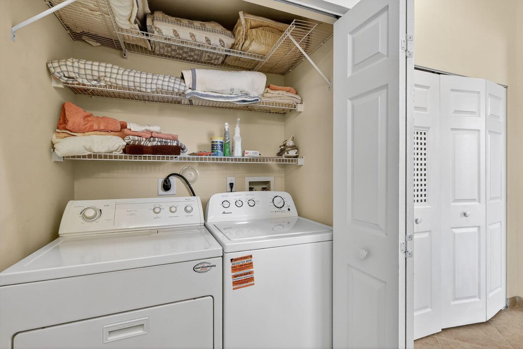 For Sale: $1,049,900 (5 beds, 4 baths, 3709 Square Feet)