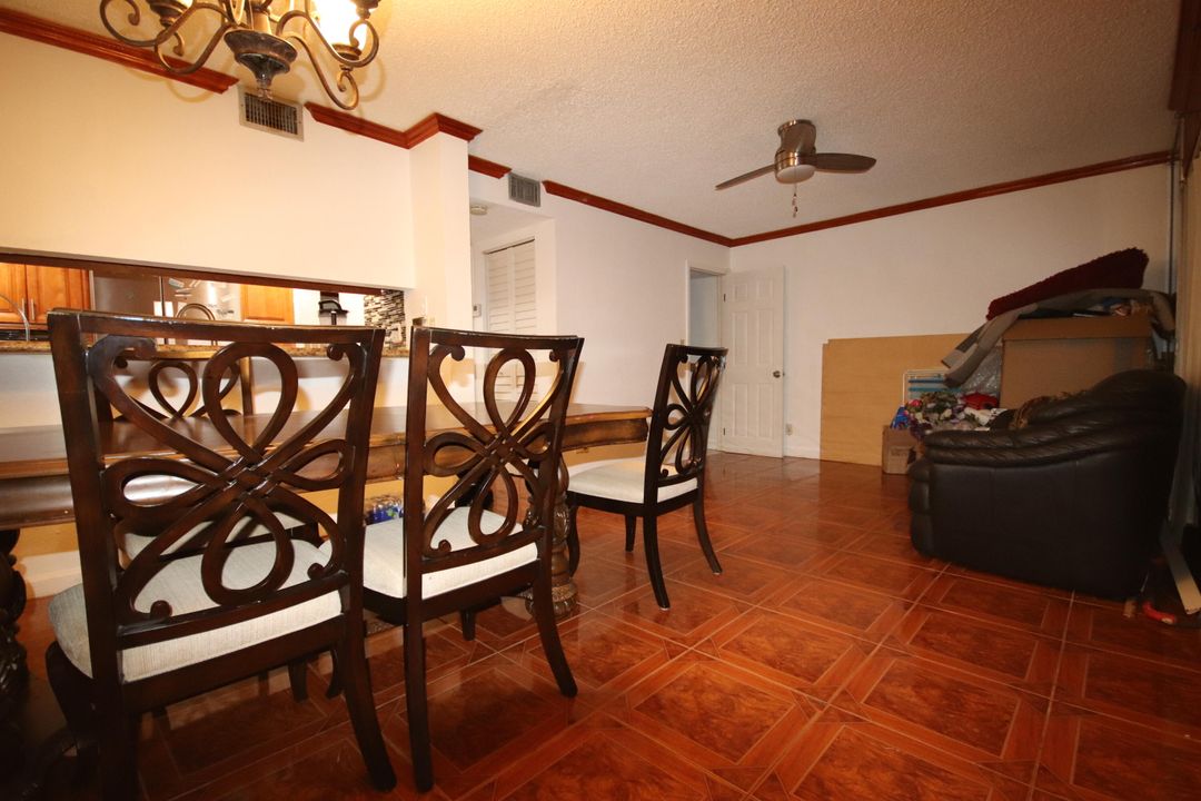 На продажу: $355,000 (3 спален, 2 ванн, 1668 Квадратных фут)