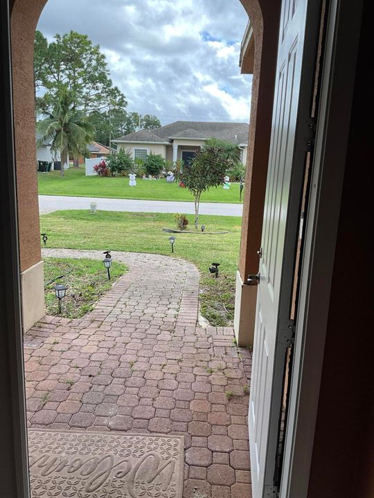 待售: $479,900 (4 贝兹, 3 浴室, 2415 平方英尺)