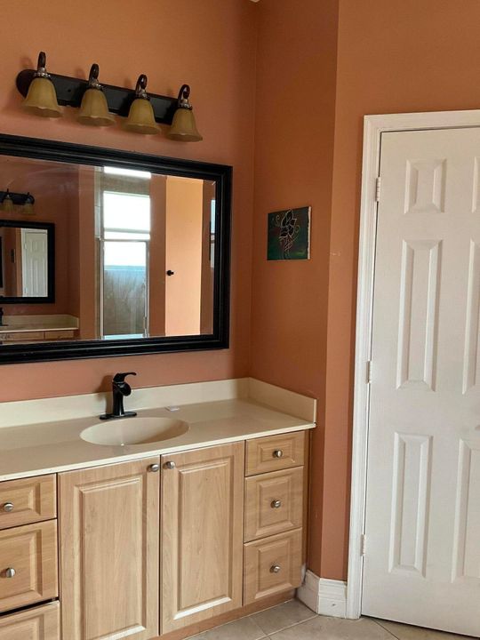 待售: $479,900 (4 贝兹, 3 浴室, 2415 平方英尺)