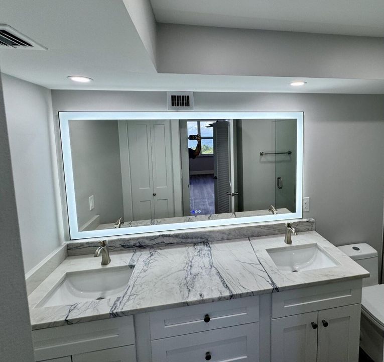 For Sale: $795,000 (2 beds, 2 baths, 1310 Square Feet)