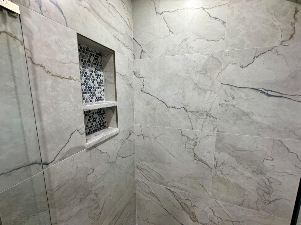 For Sale: $795,000 (2 beds, 2 baths, 1310 Square Feet)