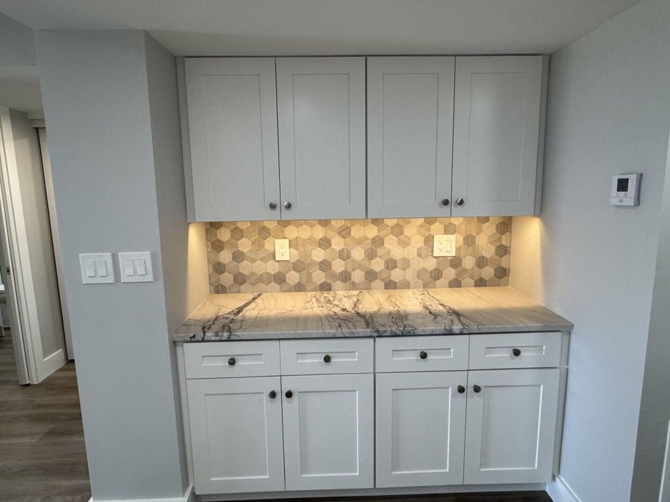 For Sale: $795,000 (2 beds, 2 baths, 1310 Square Feet)