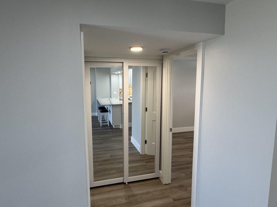 For Sale: $795,000 (2 beds, 2 baths, 1310 Square Feet)