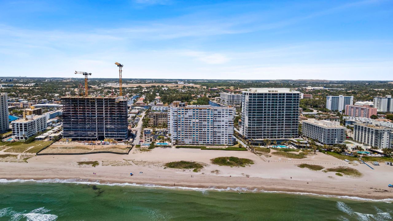 For Sale: $795,000 (2 beds, 2 baths, 1310 Square Feet)