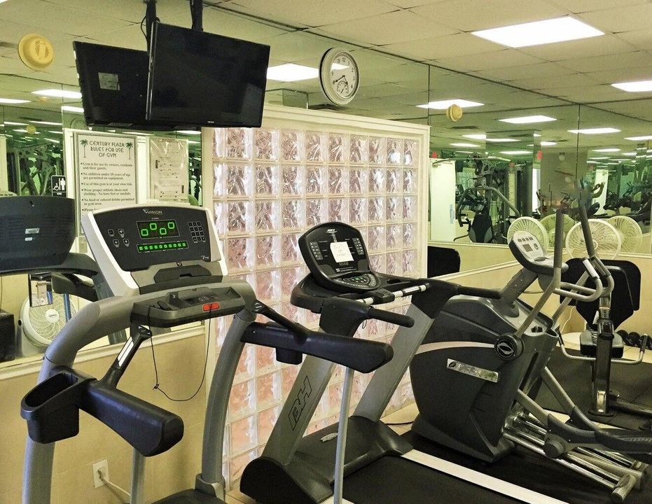 For Sale: $795,000 (2 beds, 2 baths, 1310 Square Feet)