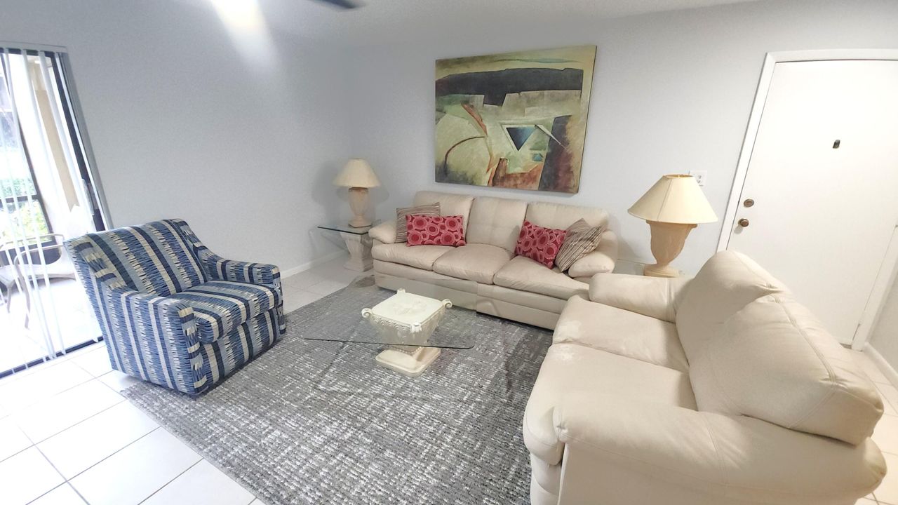 For Rent: $4,500 (2 beds, 2 baths, 1176 Square Feet)