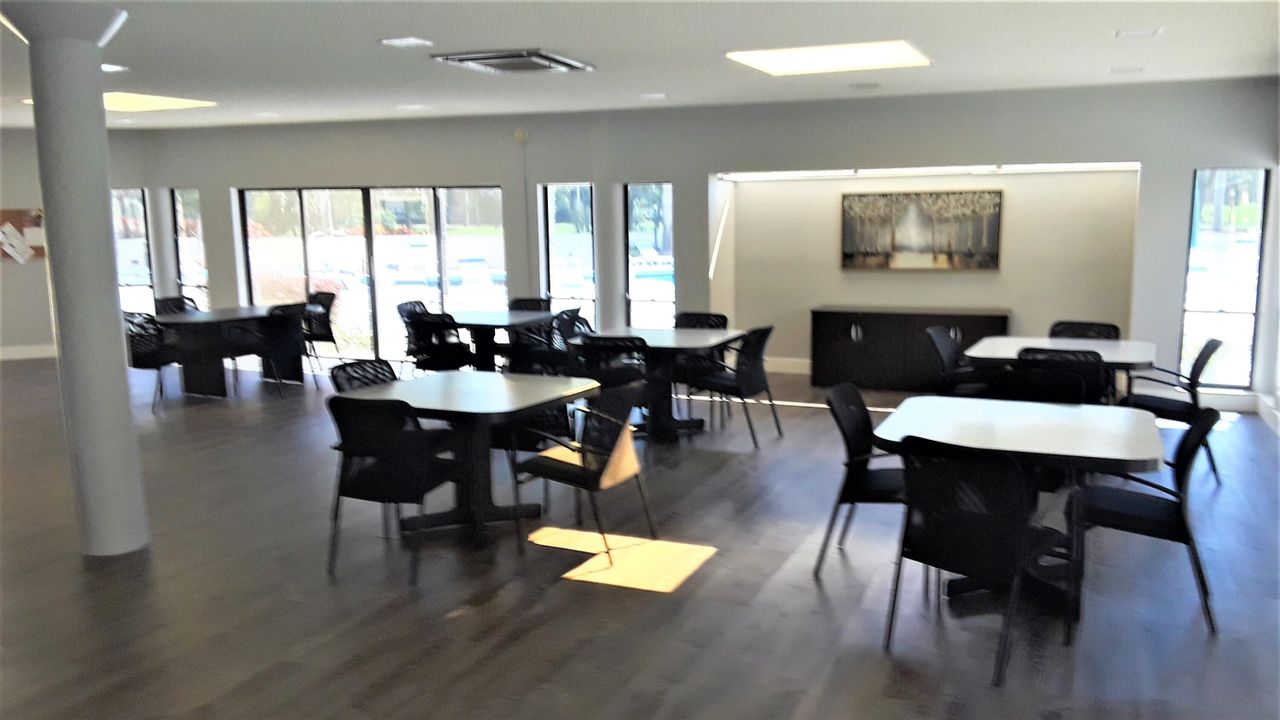 For Rent: $4,500 (2 beds, 2 baths, 1176 Square Feet)