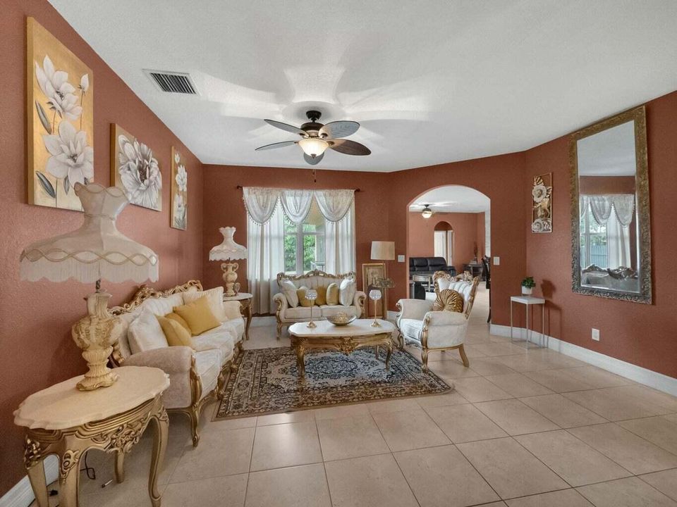 待售: $479,900 (4 贝兹, 3 浴室, 2415 平方英尺)