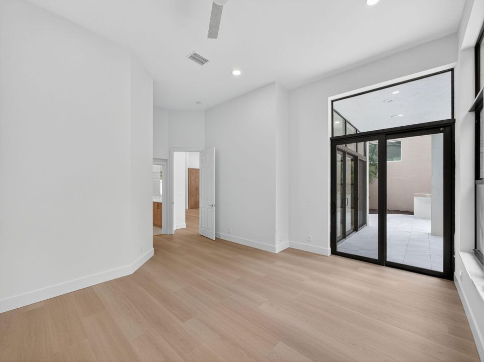 For Sale: $1,350,000 (3 beds, 2 baths, 1677 Square Feet)