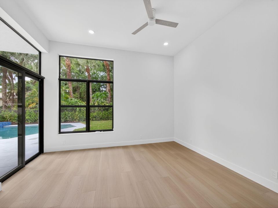 For Sale: $1,350,000 (3 beds, 2 baths, 1677 Square Feet)