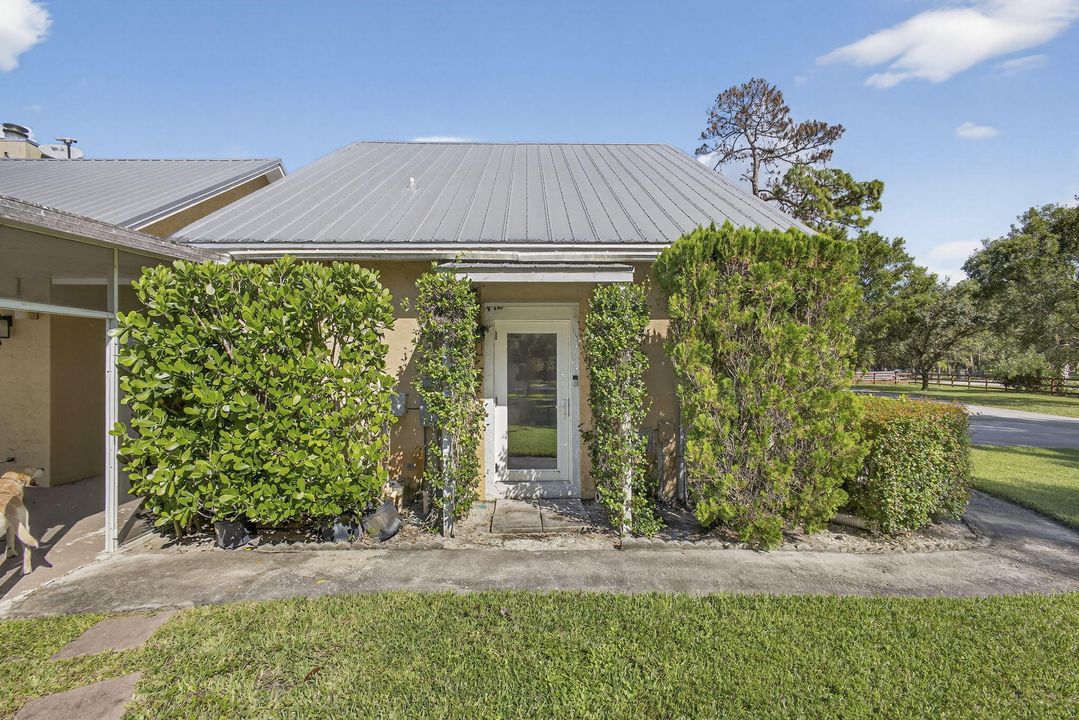 For Rent: $2,500 (1 beds, 1 baths, 500 Square Feet)