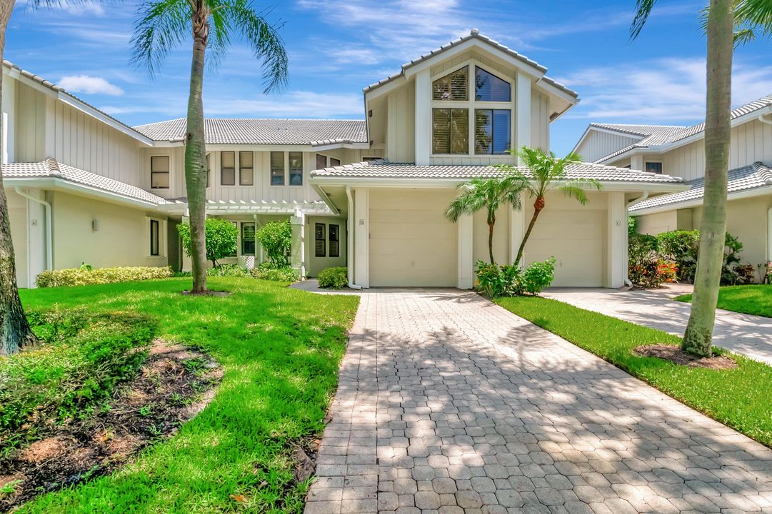 В аренду: $15,000 (3 спален, 2 ванн, 2400 Квадратных фут)