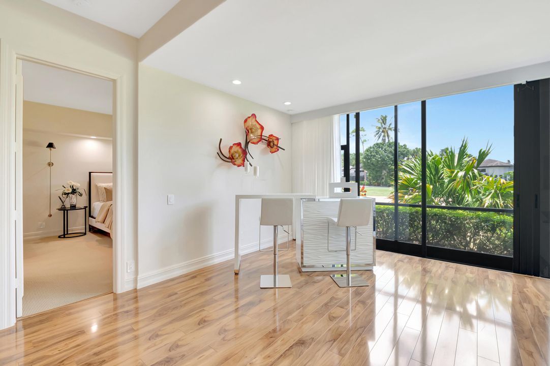 В аренду: $15,000 (3 спален, 2 ванн, 2400 Квадратных фут)