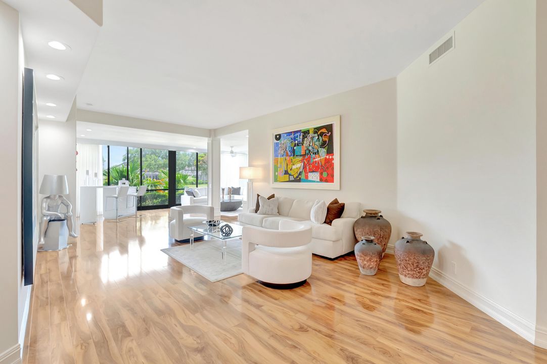 В аренду: $15,000 (3 спален, 2 ванн, 2400 Квадратных фут)