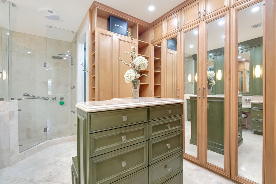 В аренду: $15,000 (3 спален, 2 ванн, 2400 Квадратных фут)