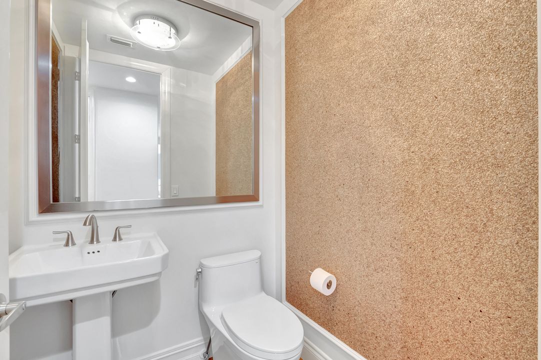 В аренду: $15,000 (3 спален, 2 ванн, 2400 Квадратных фут)