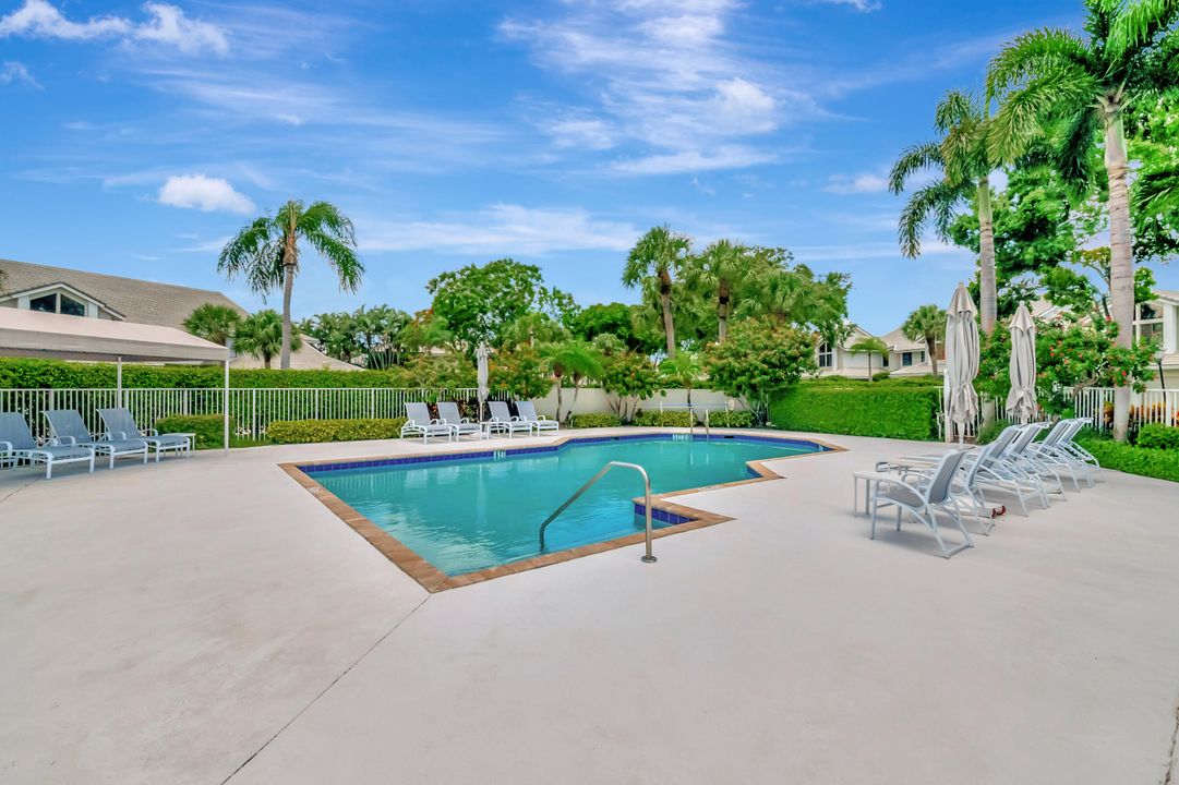 В аренду: $15,000 (3 спален, 2 ванн, 2400 Квадратных фут)