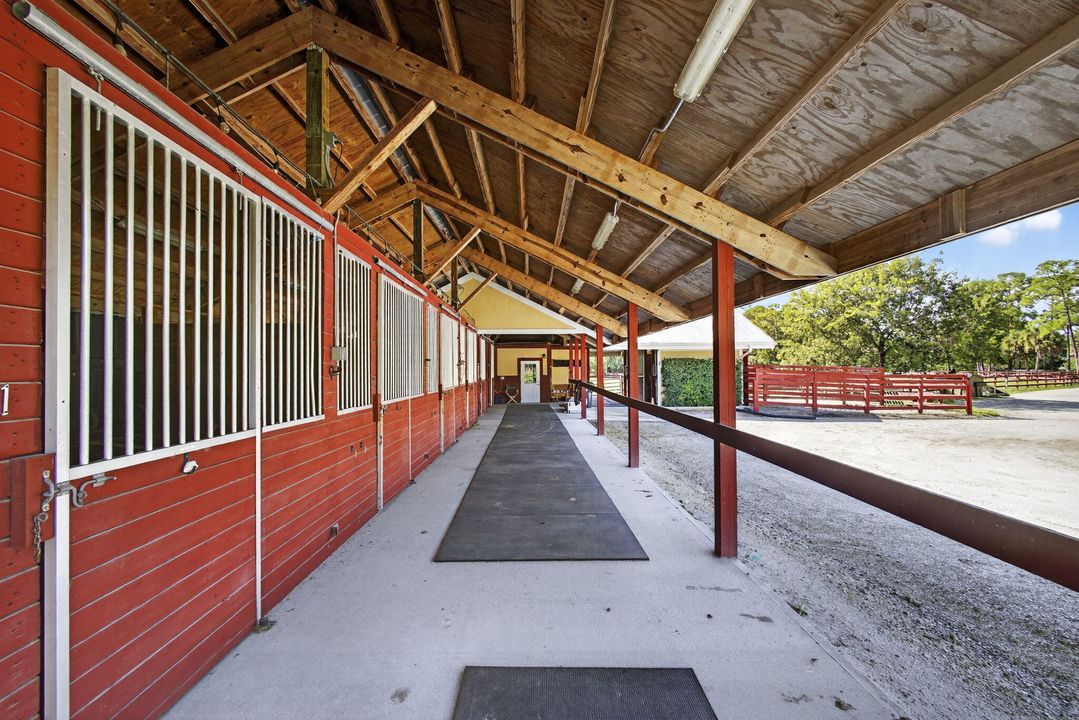 For Rent: $2,500 (1 beds, 1 baths, 500 Square Feet)