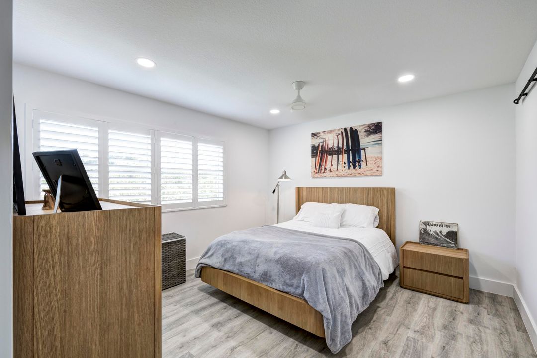 В аренду: $10,000 (2 спален, 2 ванн, 1304 Квадратных фут)