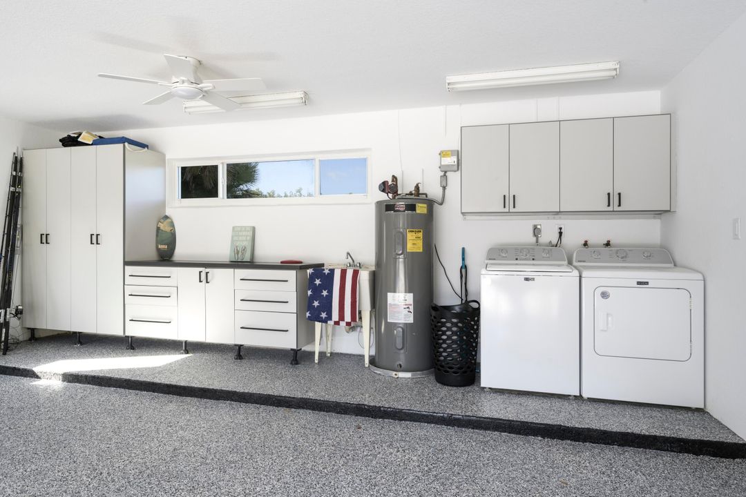 В аренду: $10,000 (2 спален, 2 ванн, 1304 Квадратных фут)