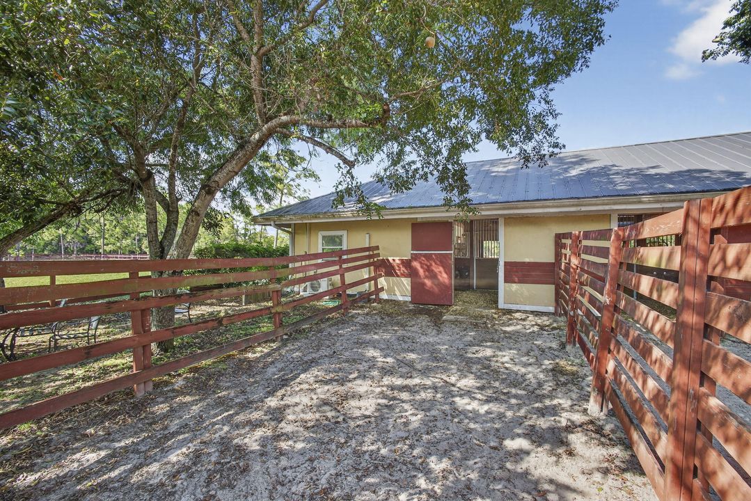 For Rent: $2,500 (1 beds, 1 baths, 500 Square Feet)