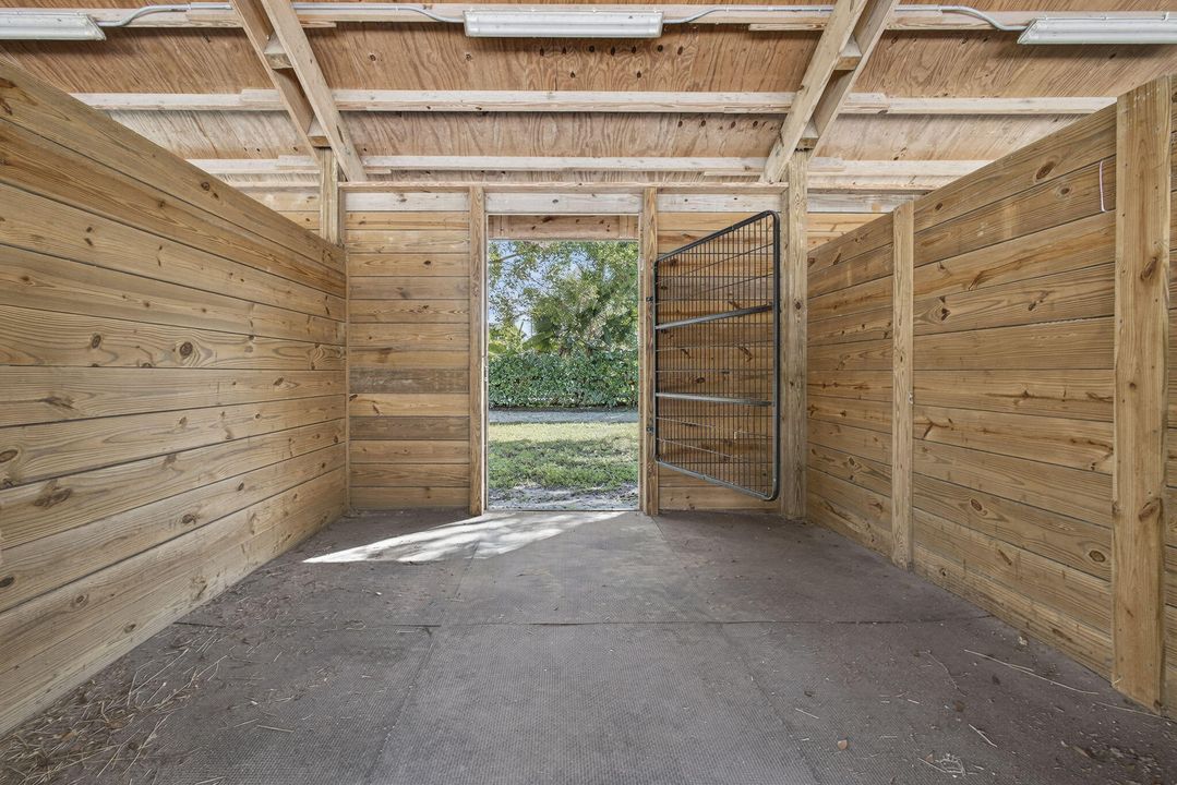 For Rent: $2,500 (1 beds, 1 baths, 500 Square Feet)