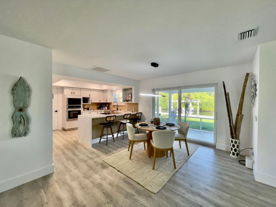 В аренду: $10,000 (2 спален, 2 ванн, 1304 Квадратных фут)