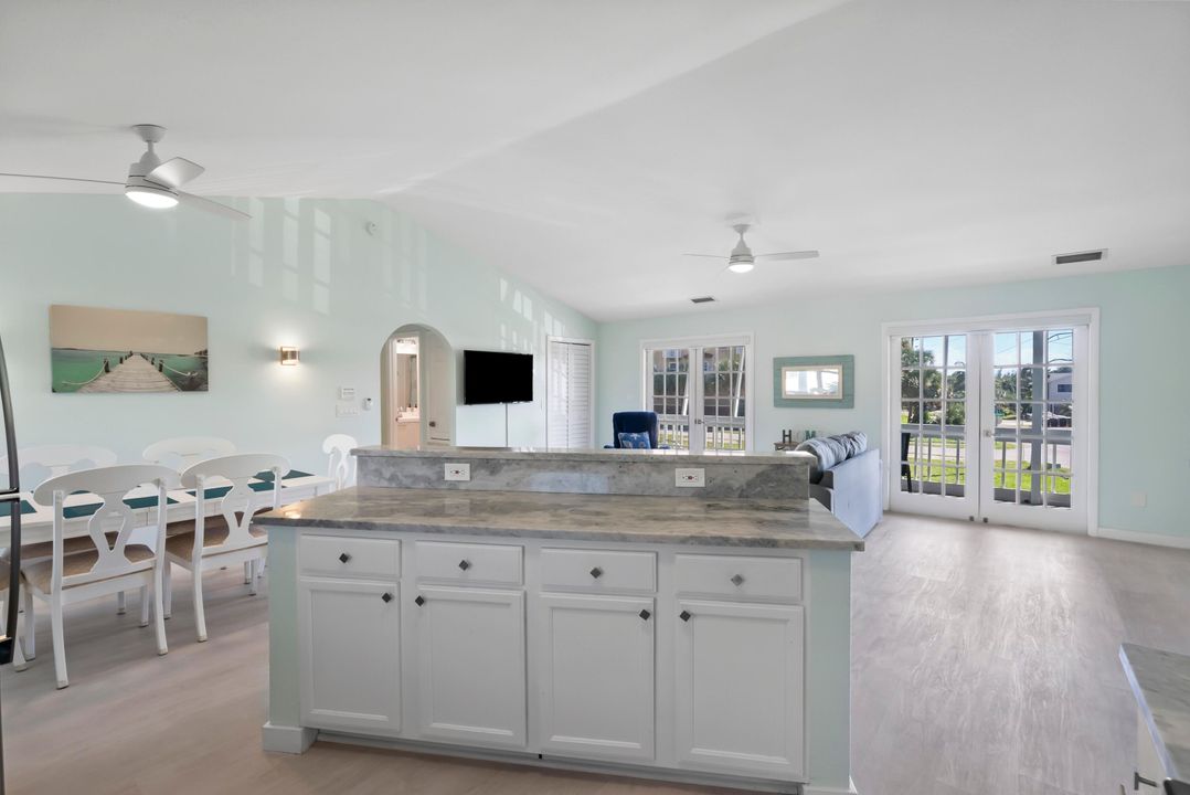 В аренду: $2,850 (2 спален, 2 ванн, 1489 Квадратных фут)