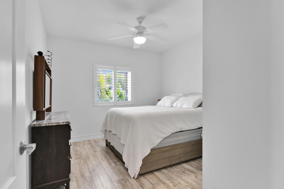 Active With Contract: $3,600 (3 beds, 2 baths, 1696 Square Feet)