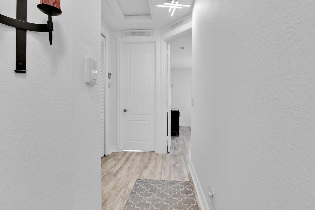 Active With Contract: $3,600 (3 beds, 2 baths, 1696 Square Feet)