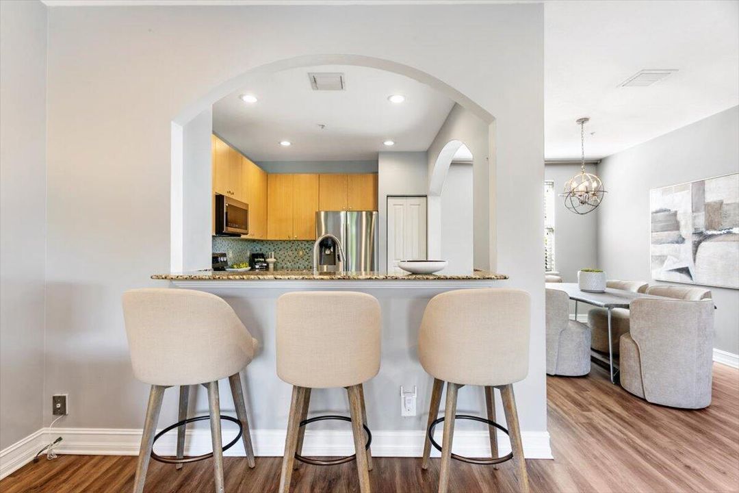 En Venta: $765,000 (3 camas, 3 baños, 1820 Pies cuadrados)