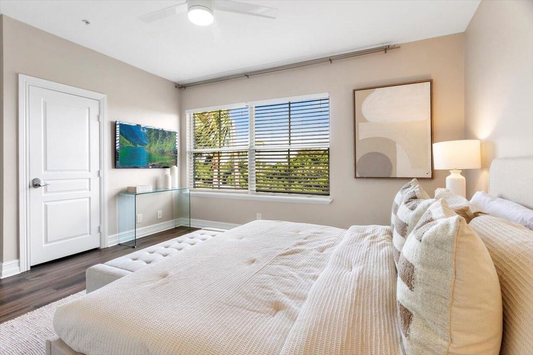 En Venta: $765,000 (3 camas, 3 baños, 1820 Pies cuadrados)