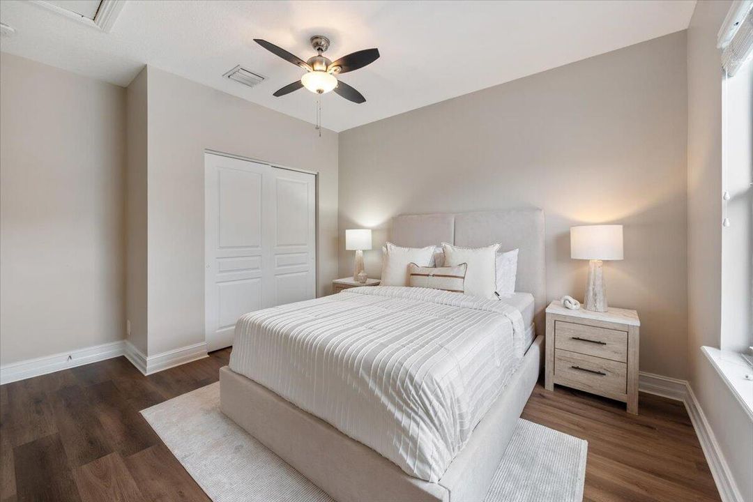 En Venta: $765,000 (3 camas, 3 baños, 1820 Pies cuadrados)