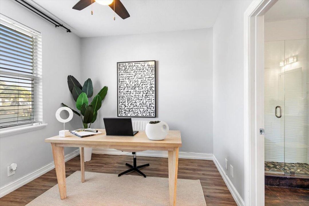 En Venta: $765,000 (3 camas, 3 baños, 1820 Pies cuadrados)