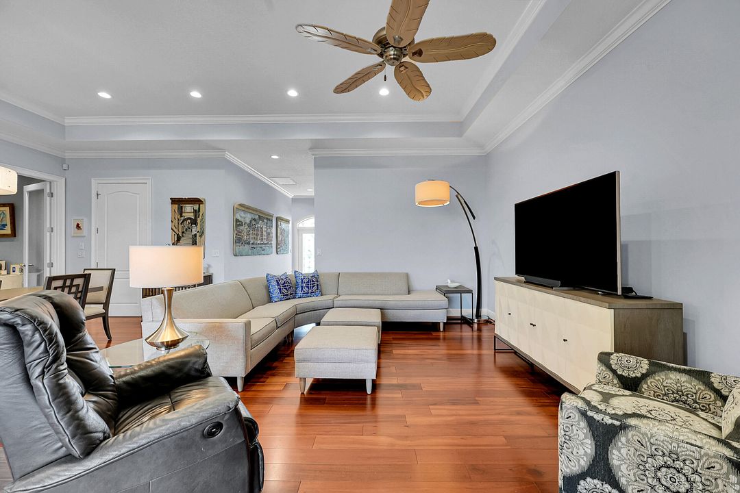 Activo con contrato: $1,099,000 (3 camas, 2 baños, 2420 Pies cuadrados)