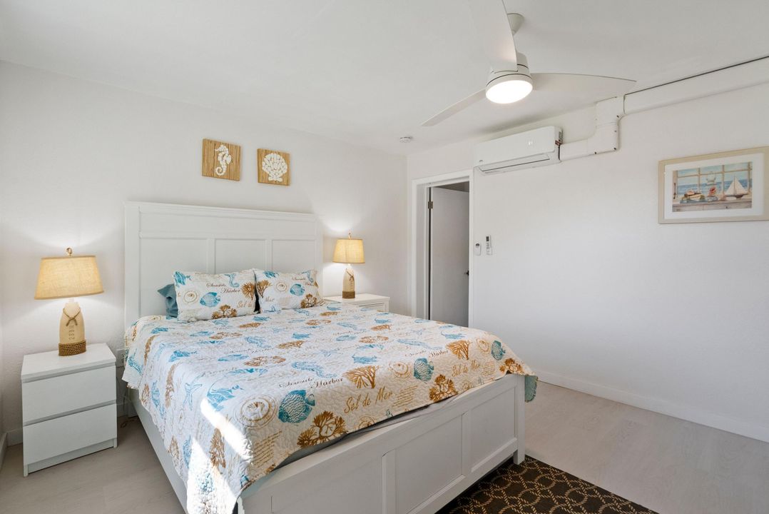 For Rent: $2,750 (3 beds, 1 baths, 870 Square Feet)