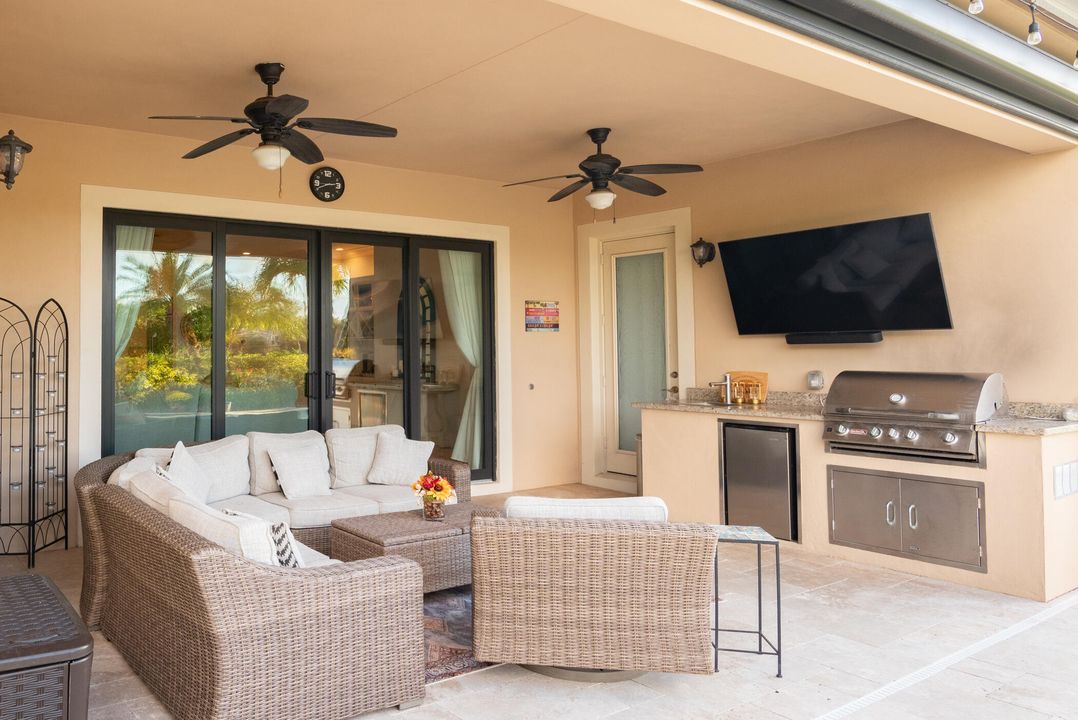 For Sale: $1,199,000 (3 beds, 3 baths, 2574 Square Feet)