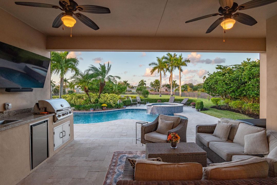 For Sale: $1,199,000 (3 beds, 3 baths, 2574 Square Feet)