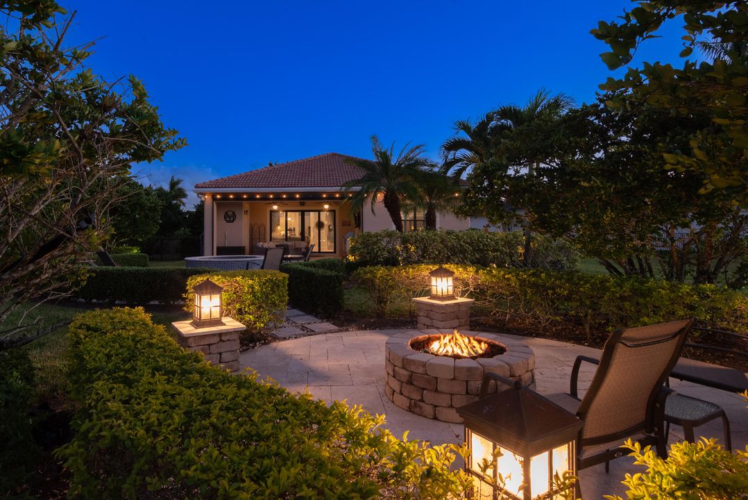 For Sale: $1,199,000 (3 beds, 3 baths, 2574 Square Feet)