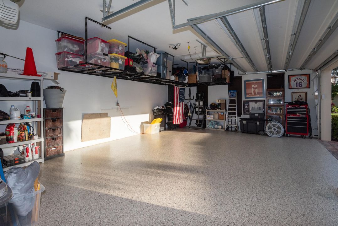 For Sale: $1,199,000 (3 beds, 3 baths, 2574 Square Feet)