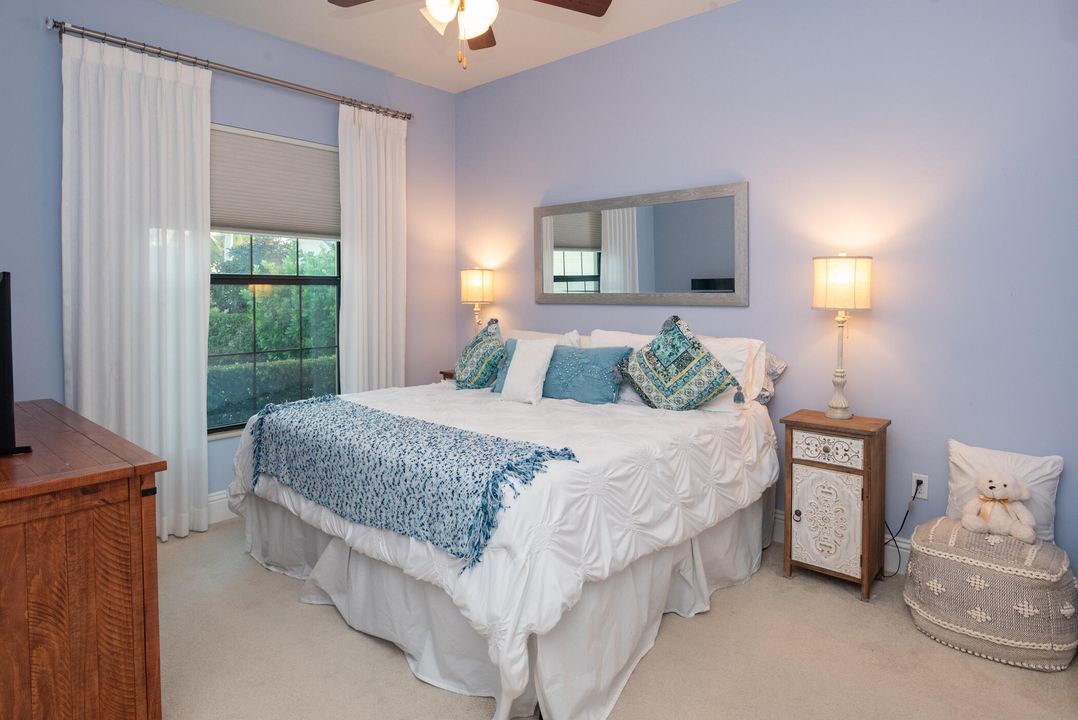 For Sale: $1,199,000 (3 beds, 3 baths, 2574 Square Feet)