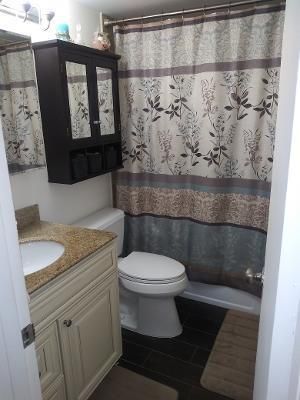 待售: $89,000 (1 贝兹, 1 浴室, 585 平方英尺)