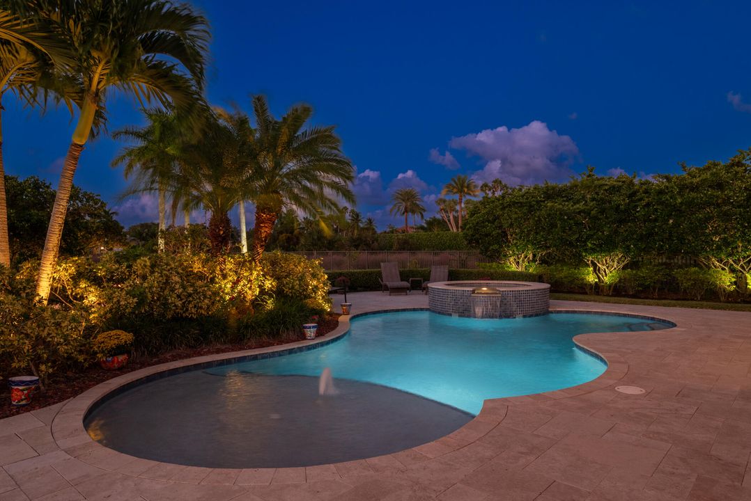 For Sale: $1,199,000 (3 beds, 3 baths, 2574 Square Feet)